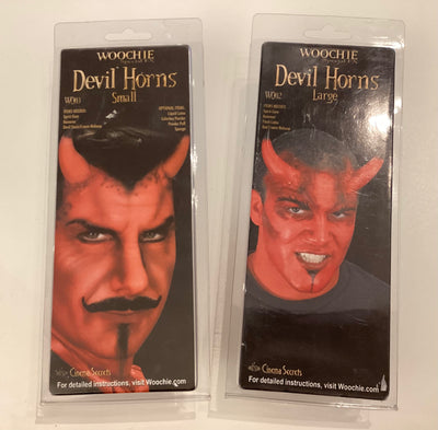 Woochie Devil horns